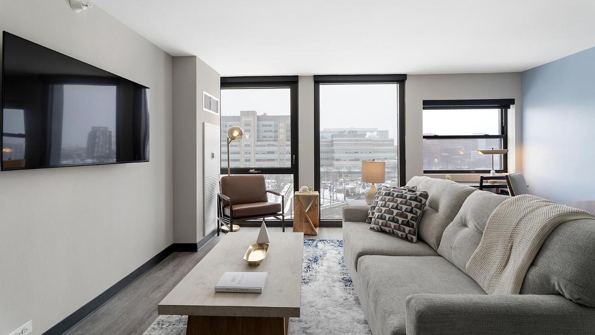 Landing Spectacular 2Bd Rooftop Lounge Apartment *
