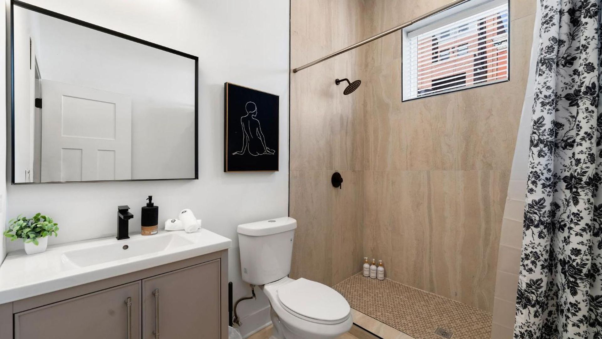 Apartment Vibrant West Town Perfect For Families Chicago