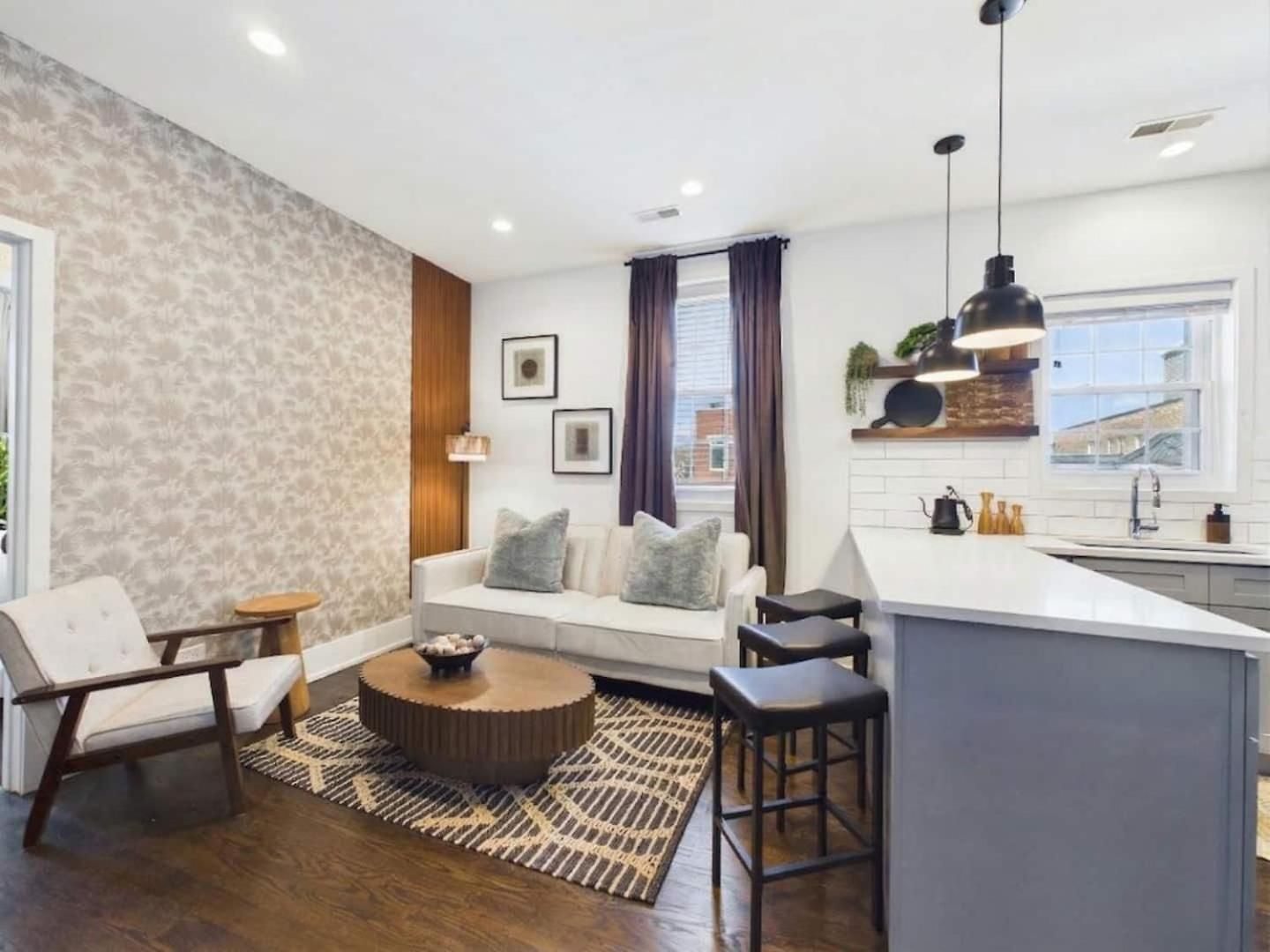 Apartment Boho Escape Parking Balcony