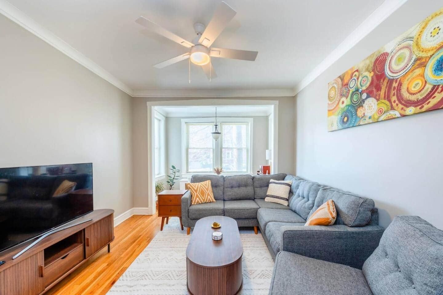 Modern 2br Avondale With Free Parking Near Cta