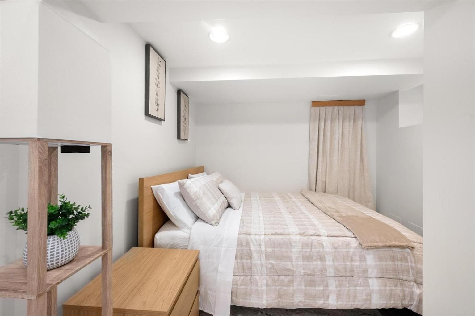 2br Garden In Lakeview Walk To Wrigley Apartment Chicago