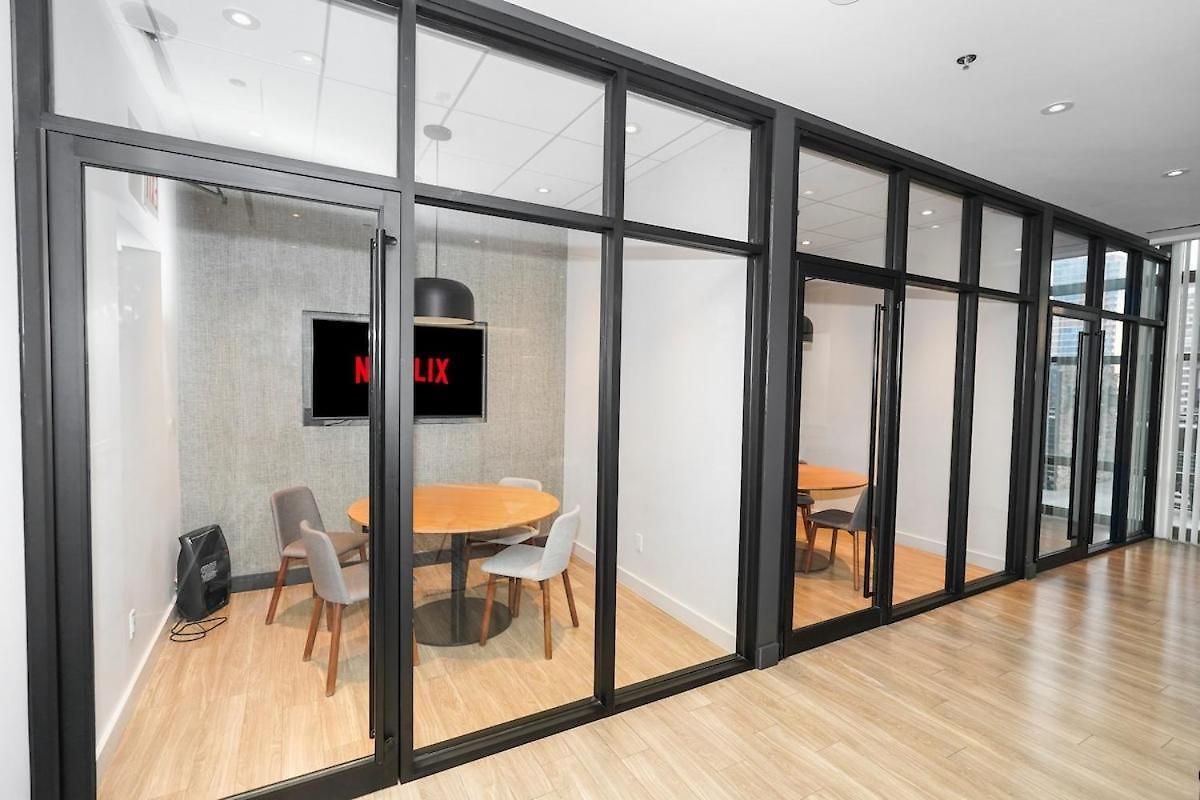 Skyline 2br On 20th Floor Near Grant Park With Paid Parking Apartment Chicago