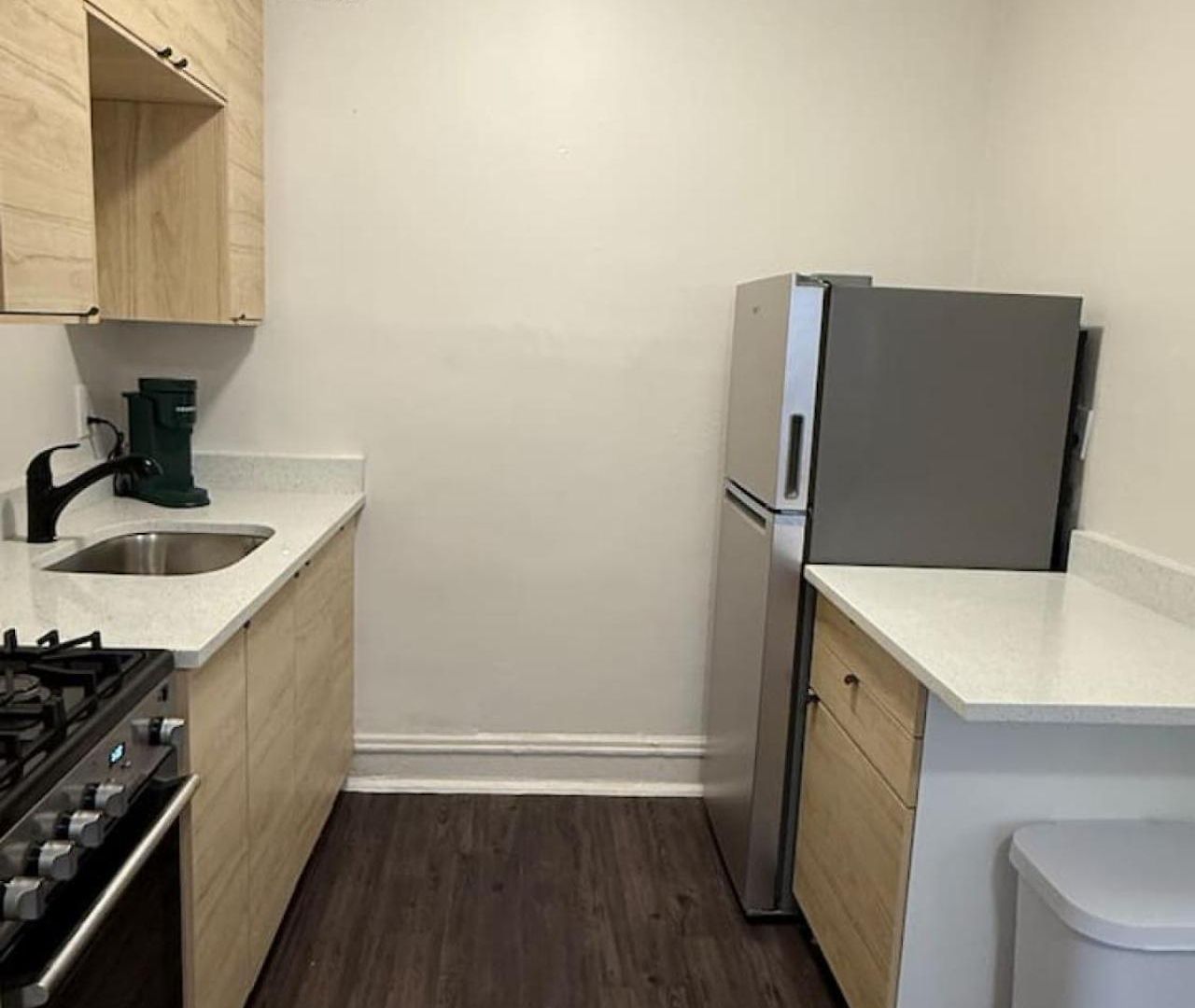 Large 2 - Great Transportation Apartment *