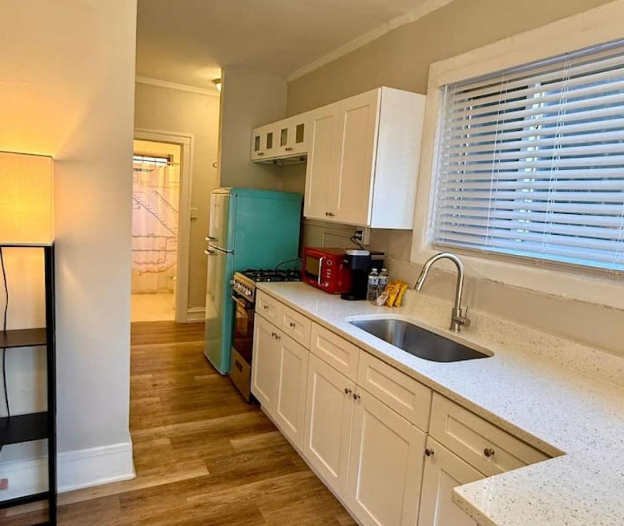 Apartment Well Located On The Red Line