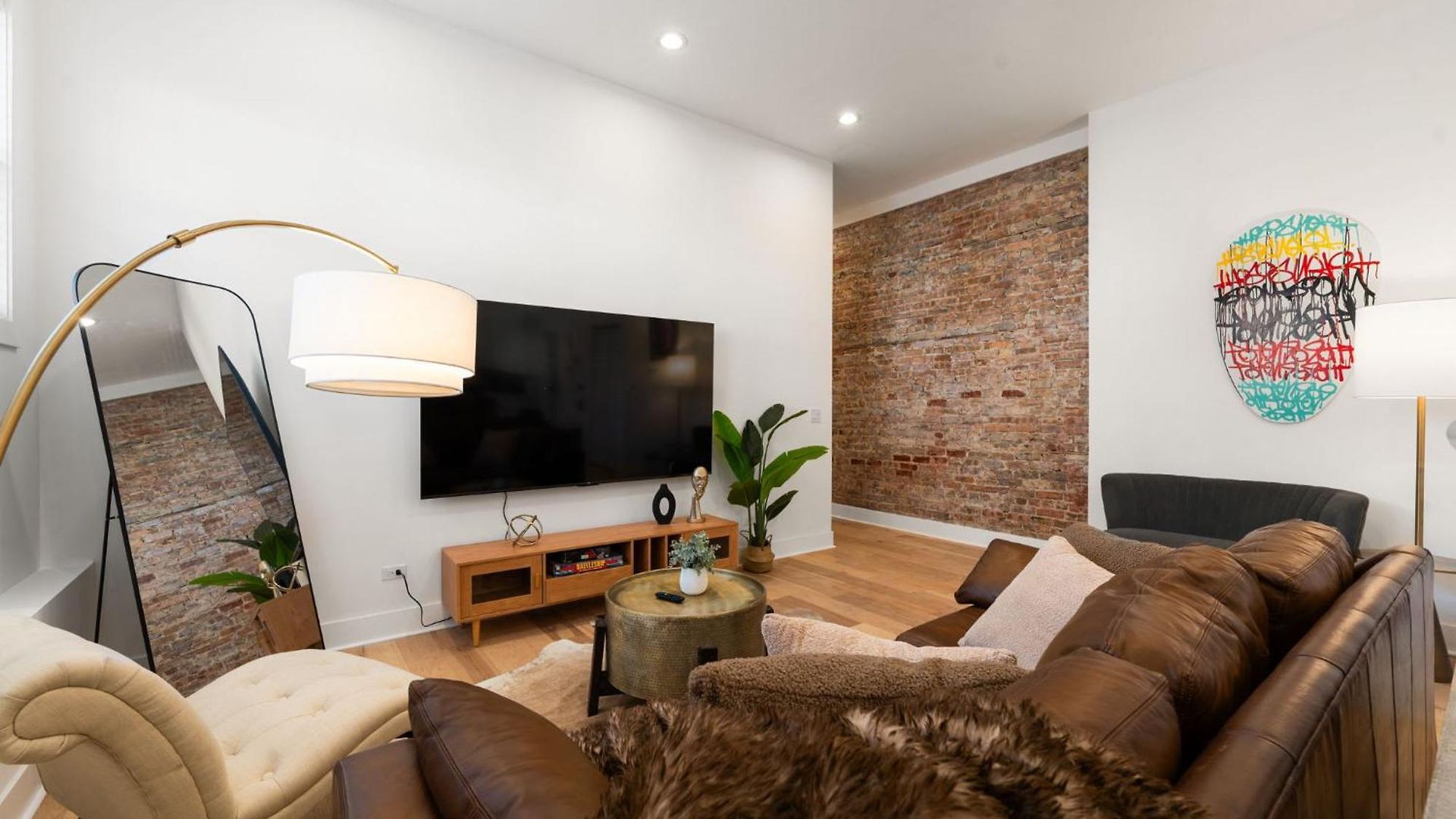Apartment Vibrant West Town Perfect For Families