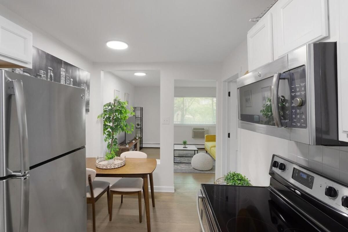 Apartment Stylish 1br,1ba Near In Rogers Park Free Parking