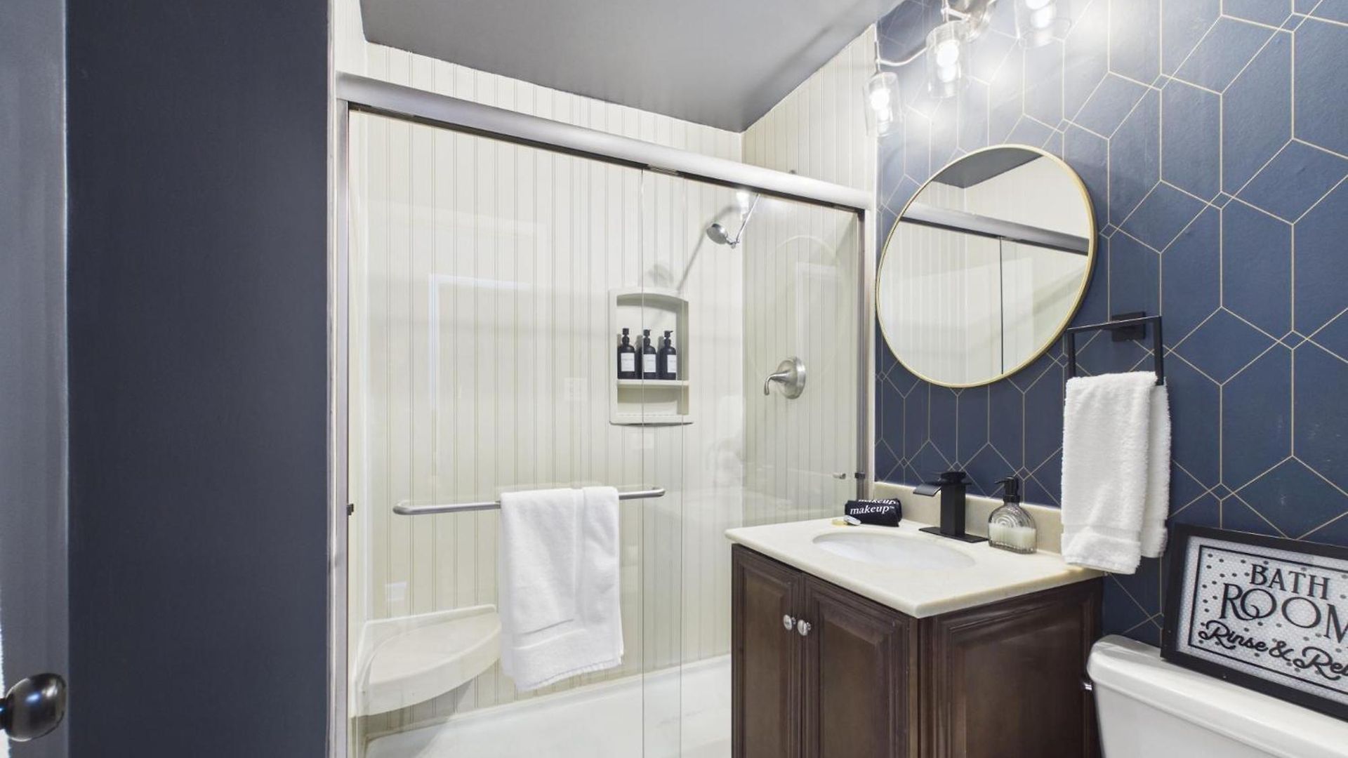 Apartment The Dakin Estate 4br Art Deco Speakeasy Duplex Chicago