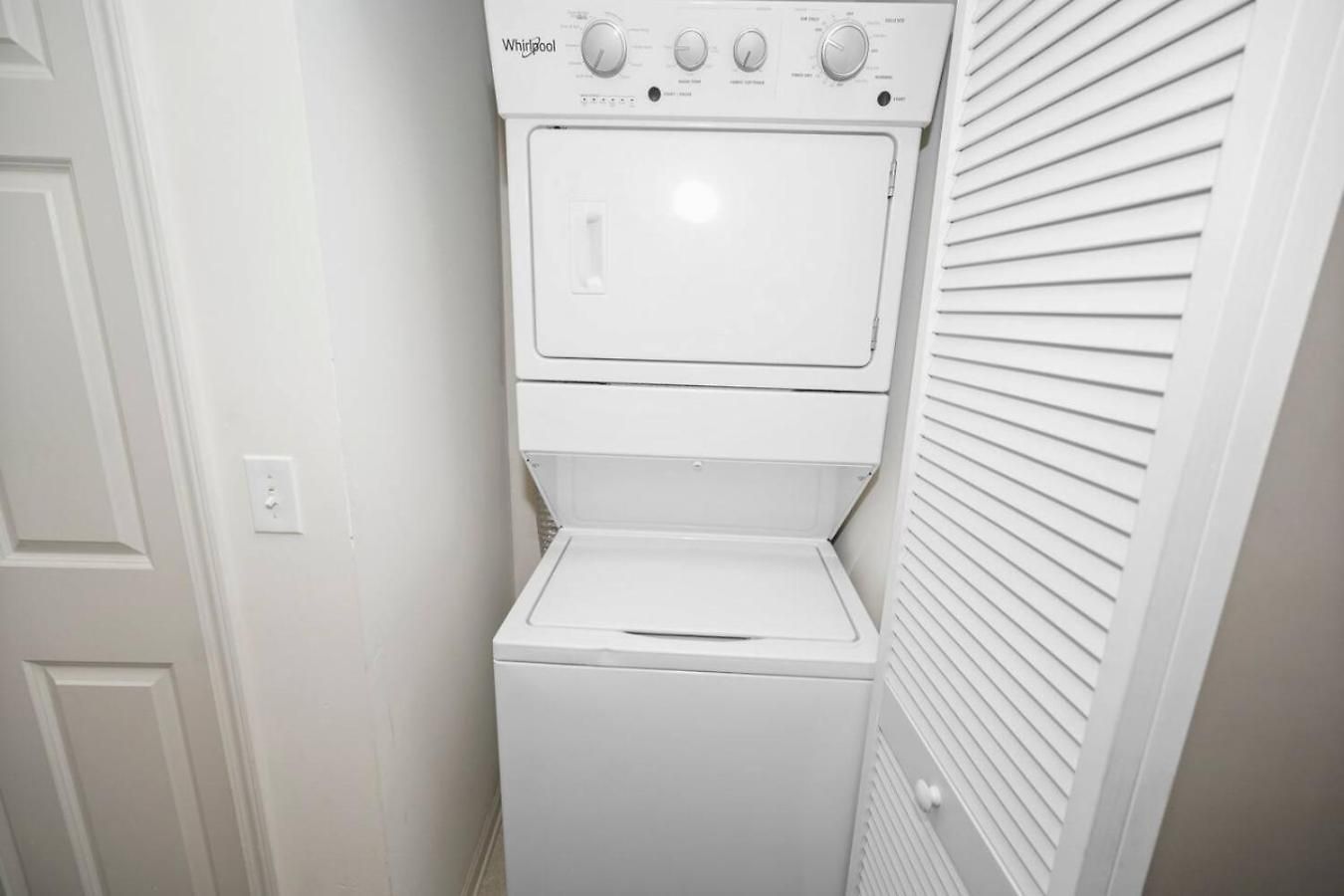 Apartment 2br Skyline Views - 5 Min Walk To Grant Park *