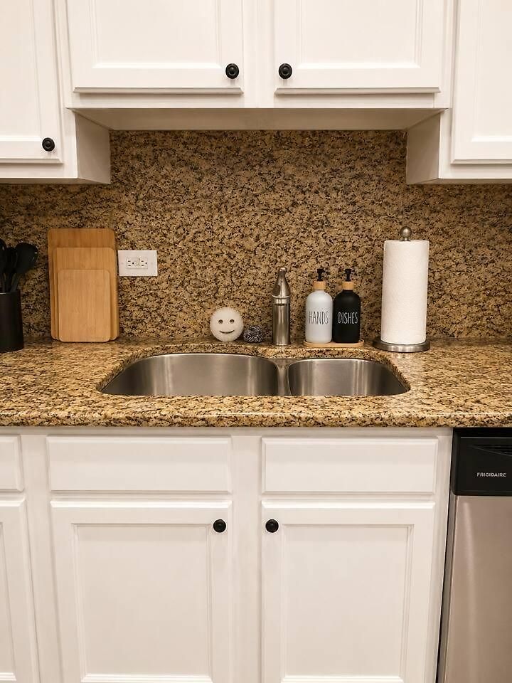 Apartment Mccormick Meetup - Prime Location - Sleeps 16 *