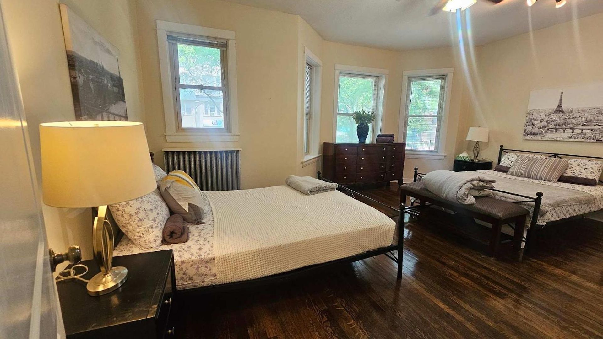 2 Bedroom Unit In Uptown * Chicago
