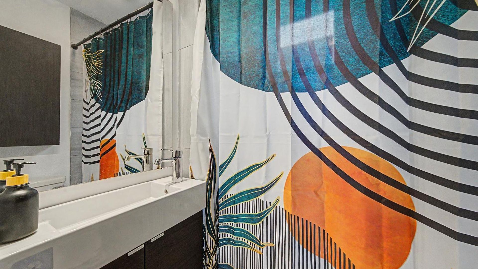 Cozy Pilsen 2br Apartment *