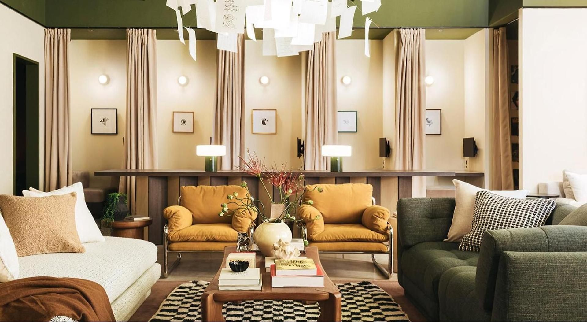 Apartment Landing Spectacular In Lincoln Park Chicago