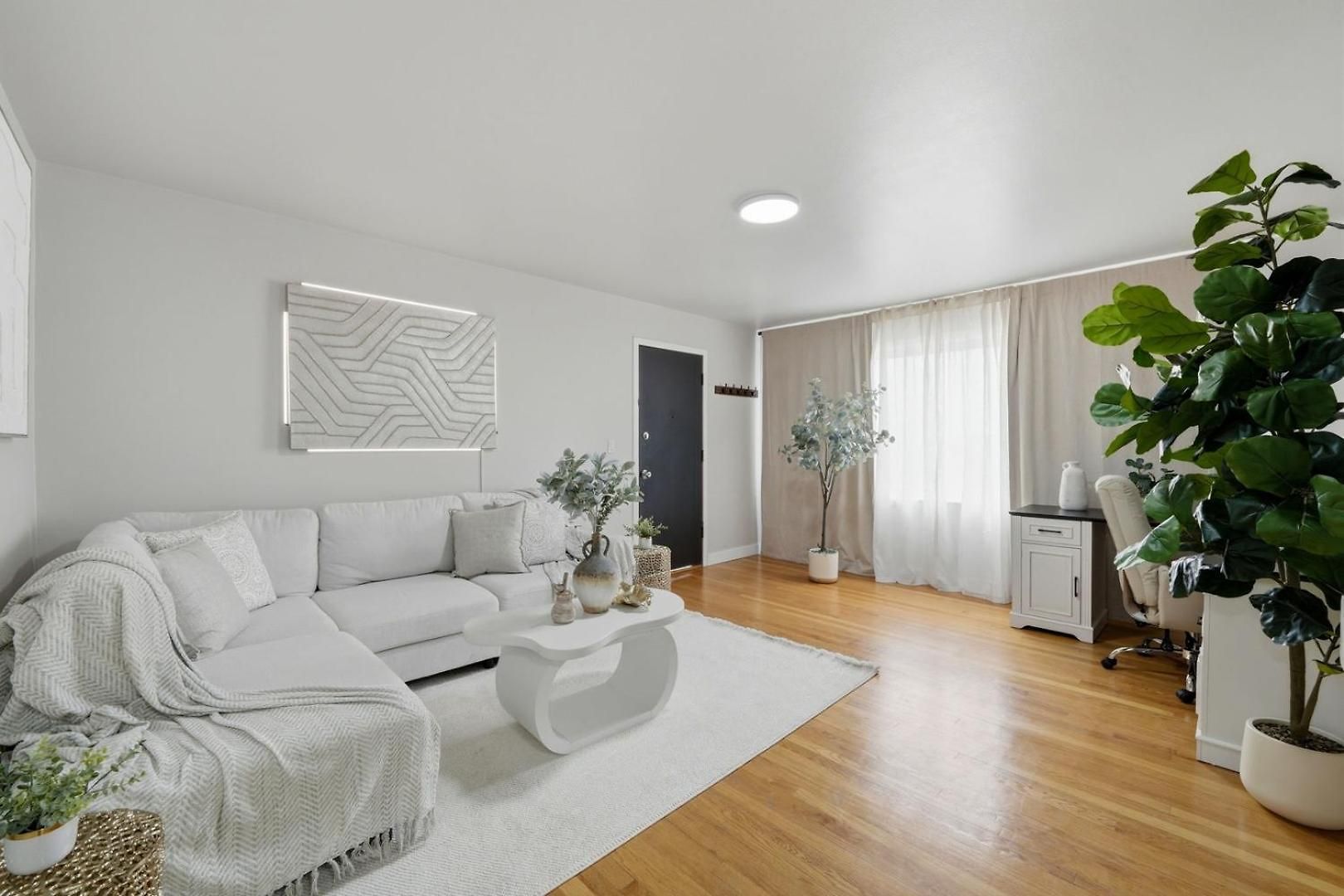 Apartment 3br Near O'hare • Office • Coffee Bar • Sleeps 9 Chicago