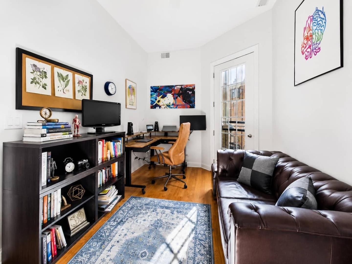 Spacious 3br Near Hyde Park Garage Pets Chicago