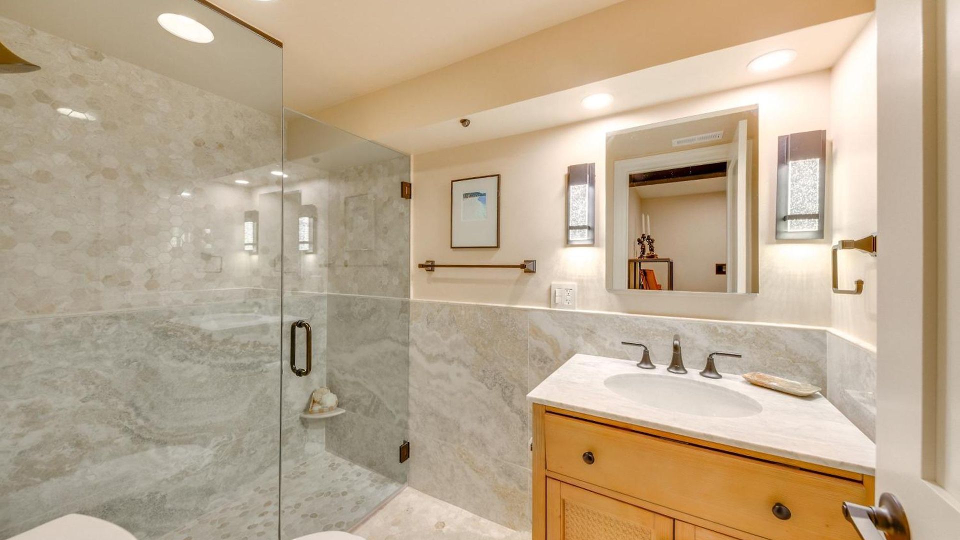 Cozy Retreat Near Wrigley & Universities * Chicago