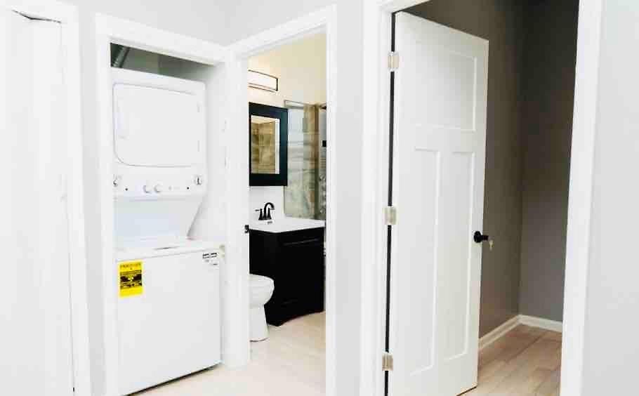 Modern 4br-3ba Near Public Transit And Wfh Apartment *