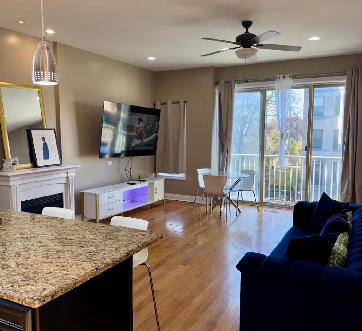 2br2b Of Chicago, Hyde Park, Woodlawn, Apartment
