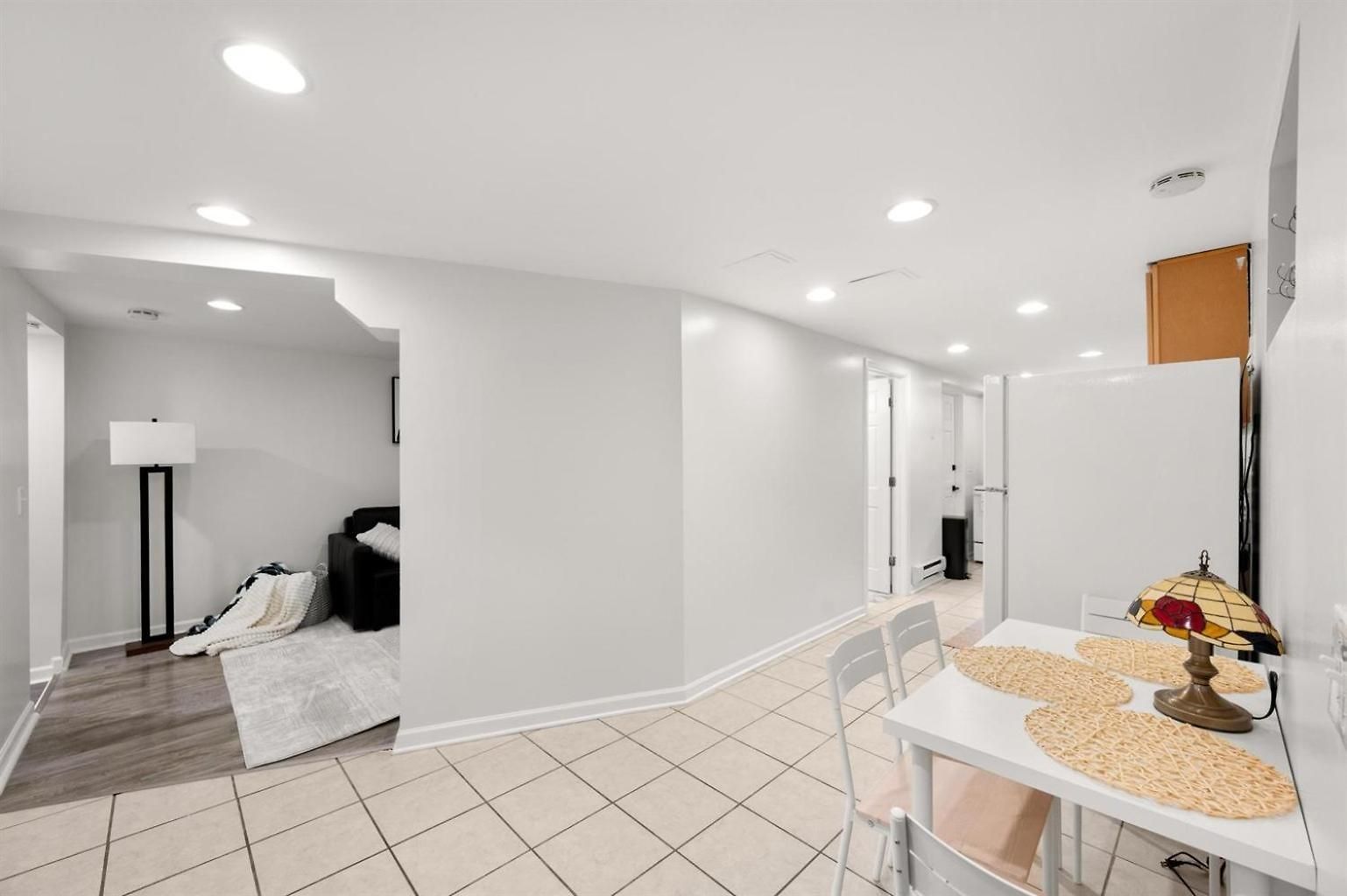 2br Garden In Lakeview Walk To Wrigley Apartment Chicago