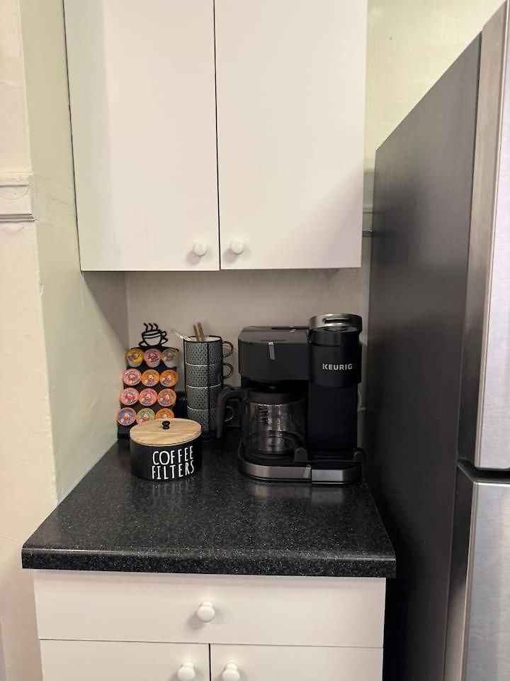 Apartment Walk To The • Private Office • 5br Chicago
