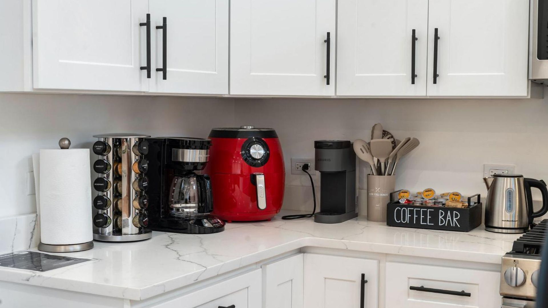 Vibrant West Town Perfect For Families