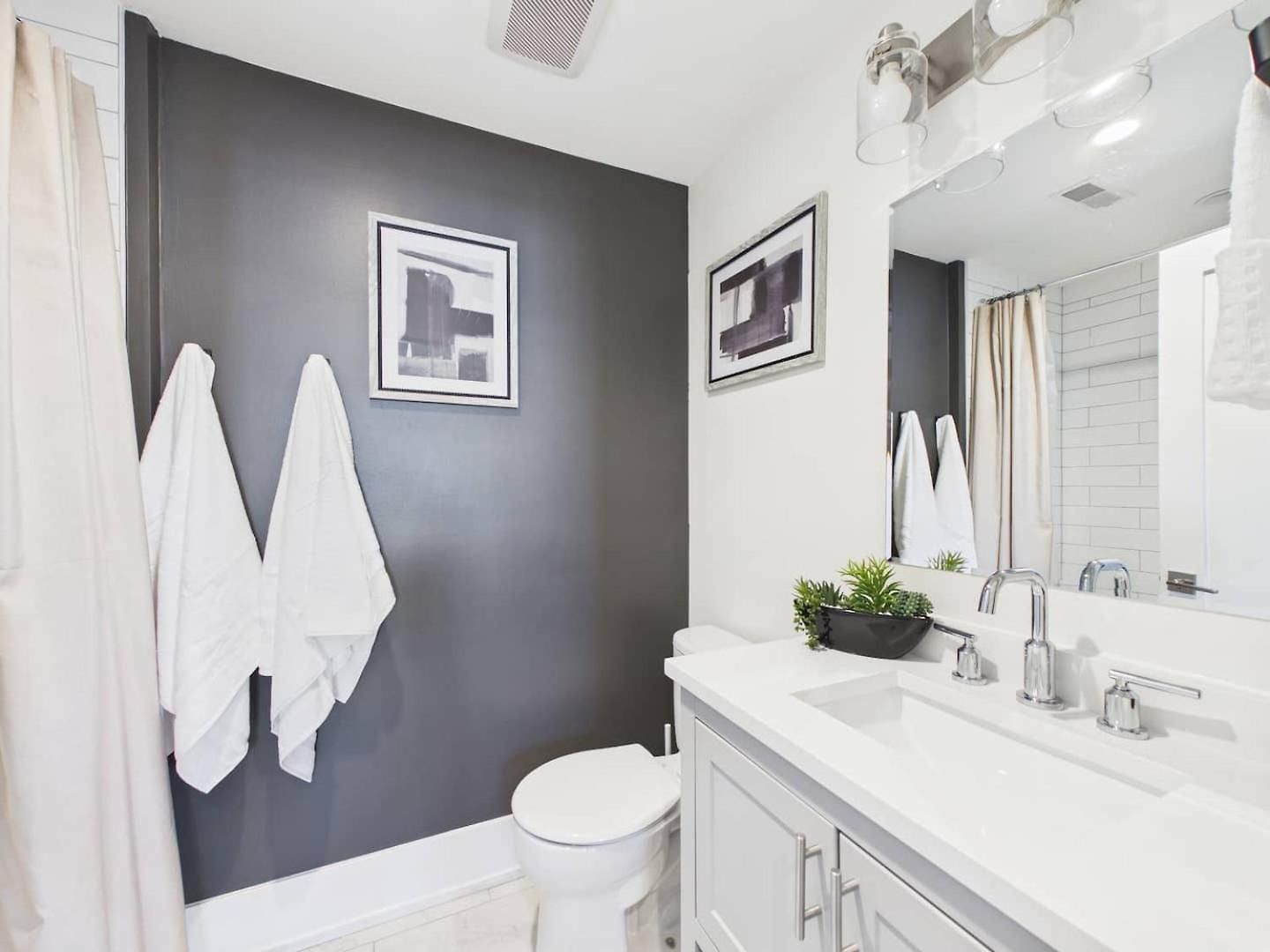 Peaceful Boho Retreat Free Private Parking Chicago