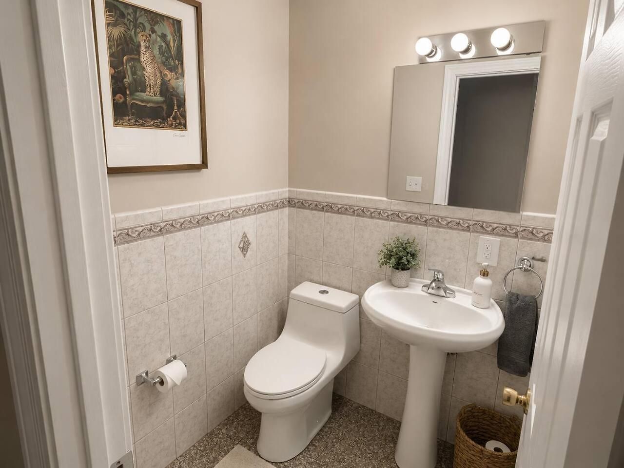 Mccormick Meetup - Prime Location - Sleeps 16 Apartment