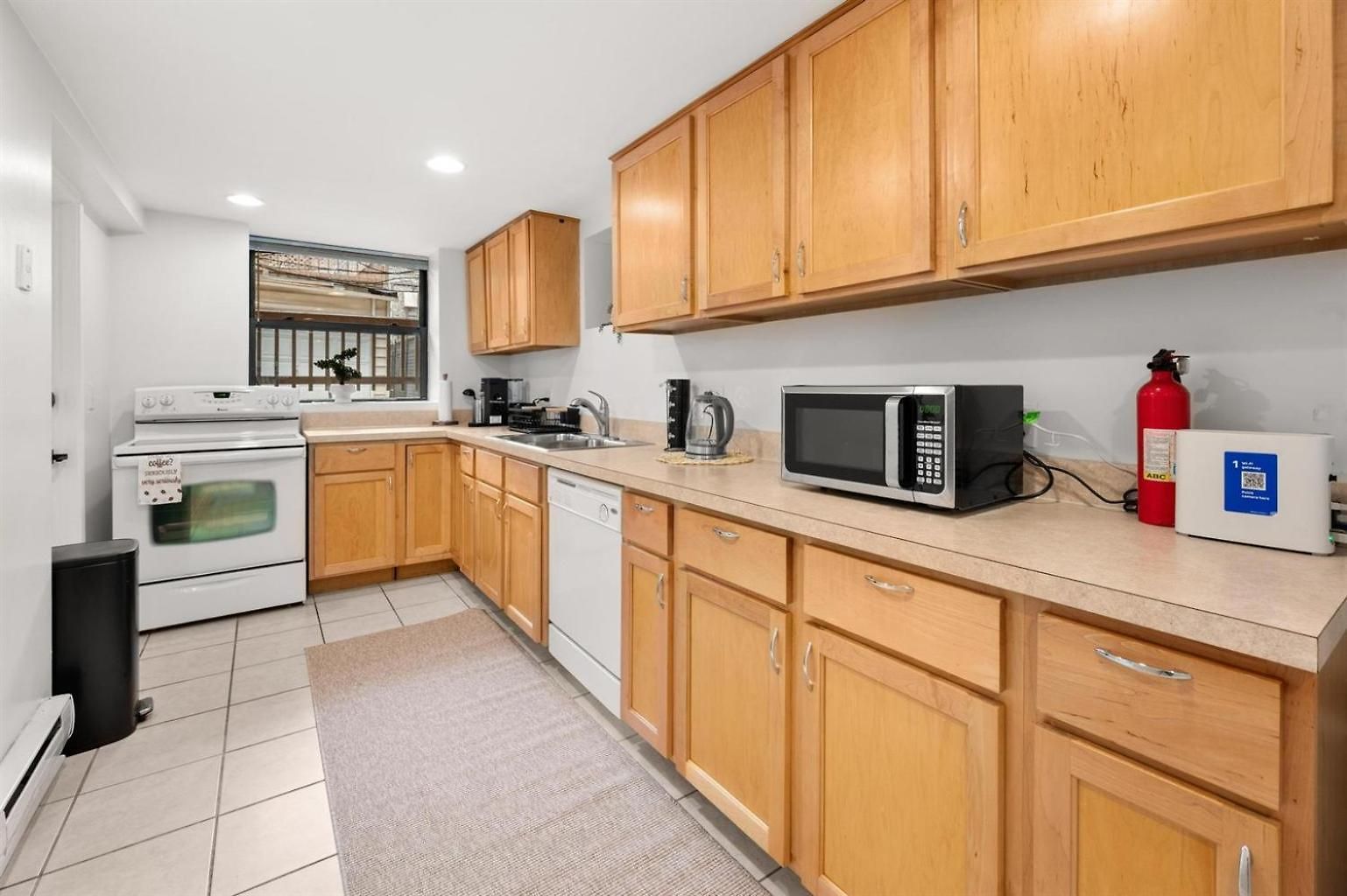 Apartment 2br Garden In Lakeview Walk To Wrigley Chicago