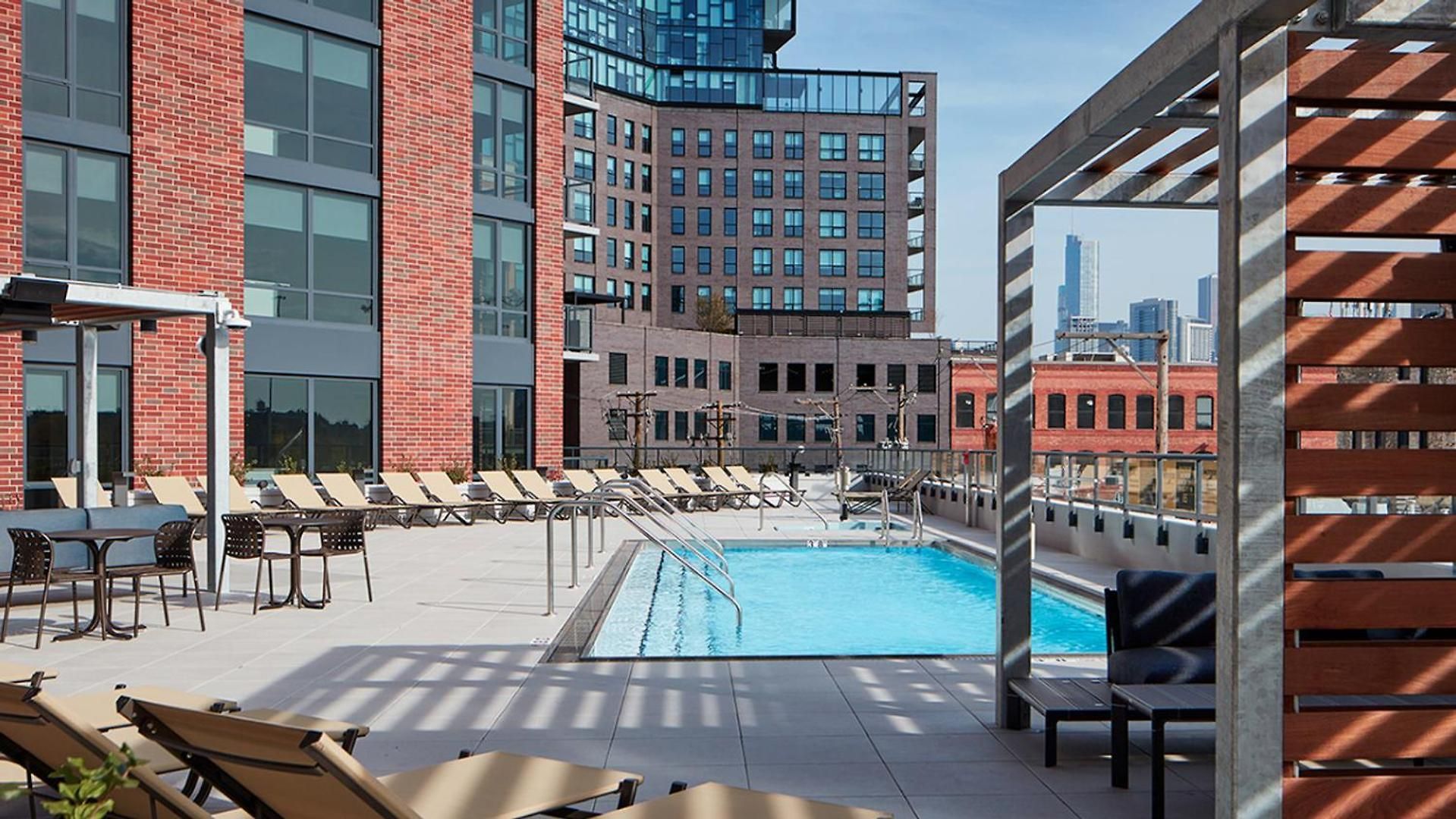 Landing Modern 2Bd Gym Pool * Chicago