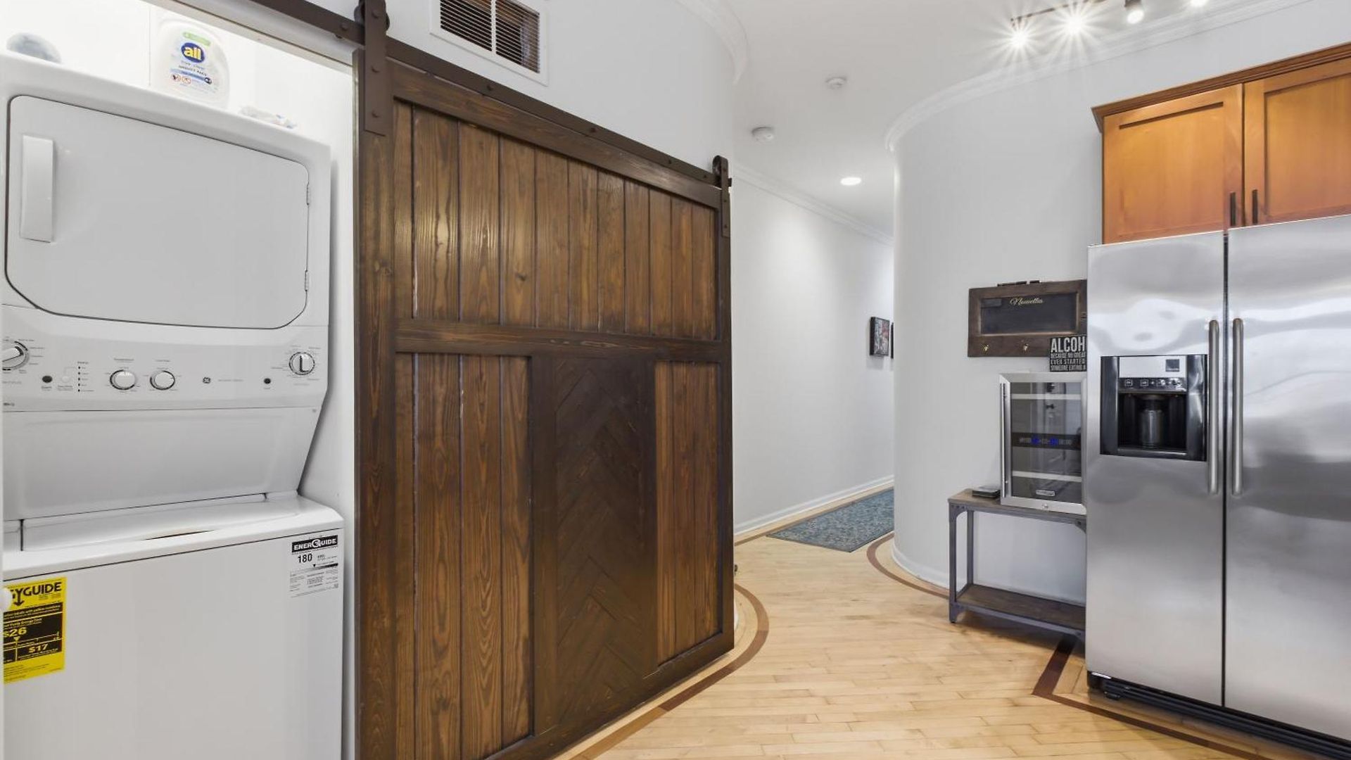Heart Of East Village 2-bed 2-bath Peaceful Oasis * Chicago