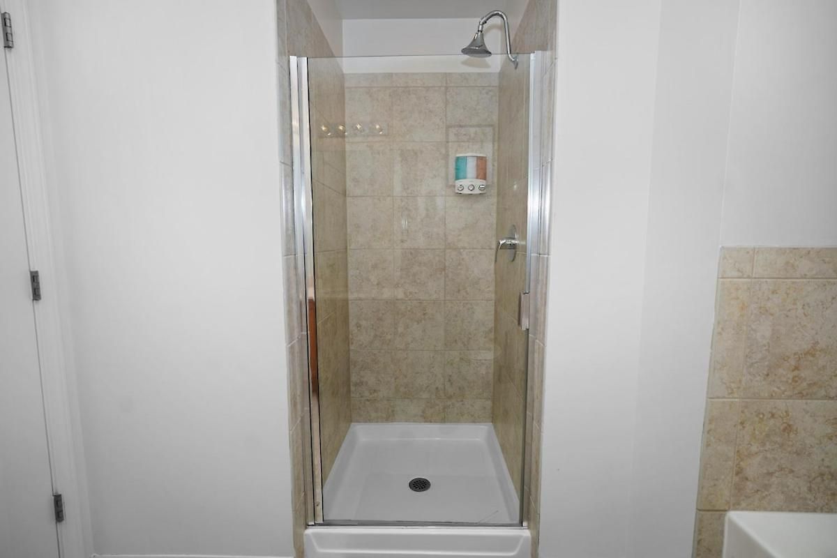 Skyline 2br On 20th Floor Near Grant Park With Paid Parking *