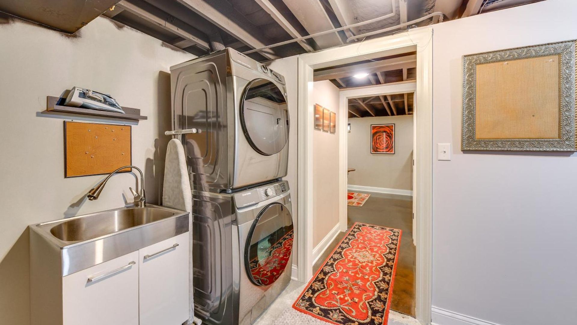 Apartment Cozy Retreat Near Wrigley & Universities Chicago