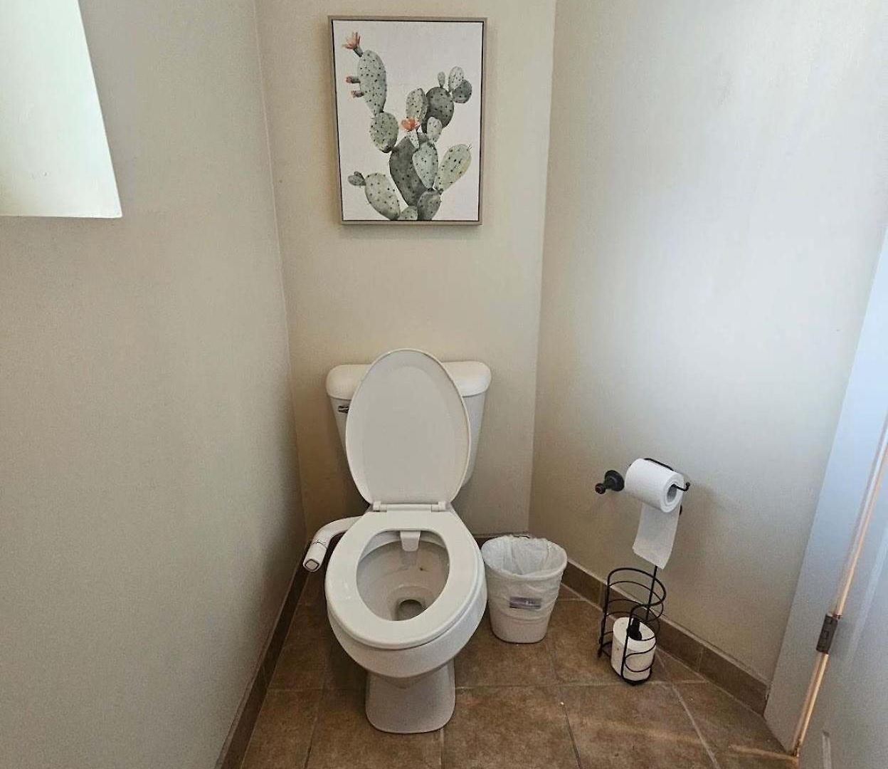 Apartment 2 Bedroom Unit In Uptown Chicago