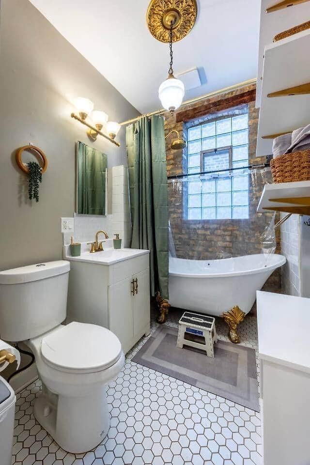 Modern 2br Avondale With Free Parking Near Cta Chicago