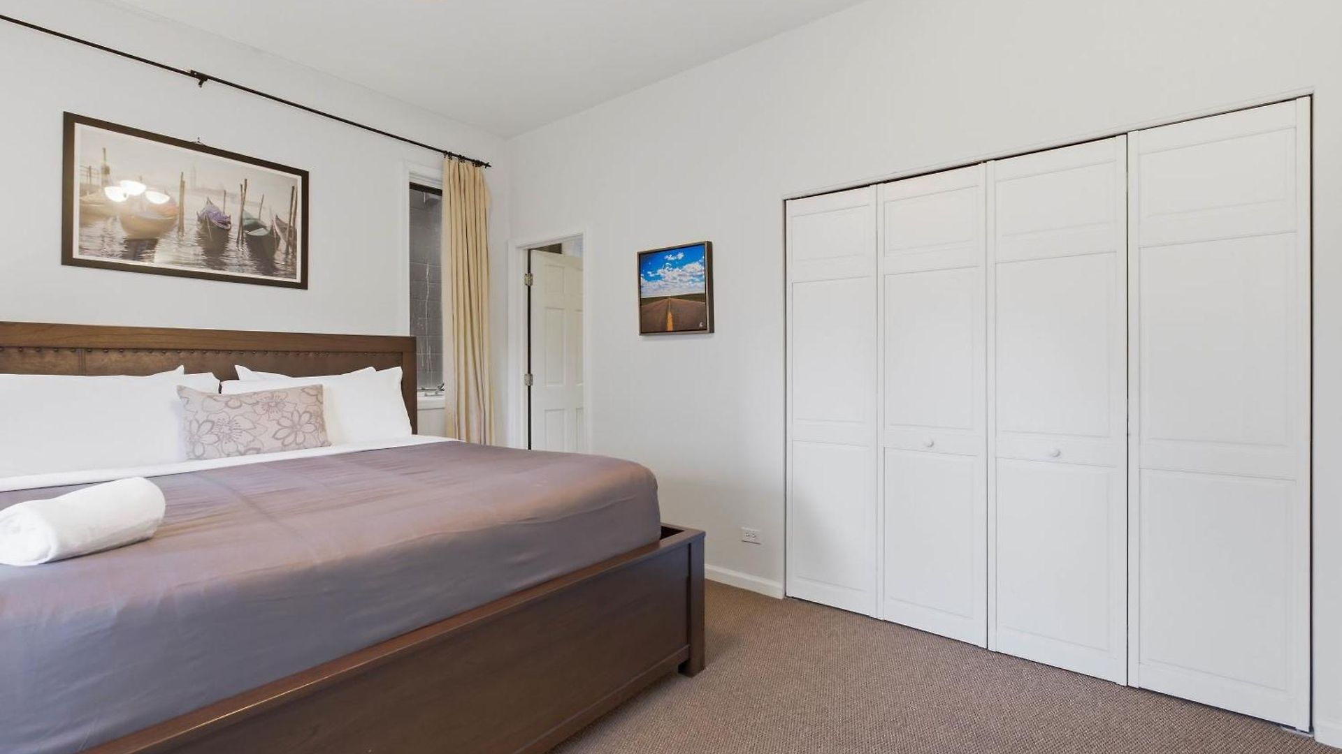 Heart Of East Village 2-bed 2-bath Peaceful Oasis Apartment