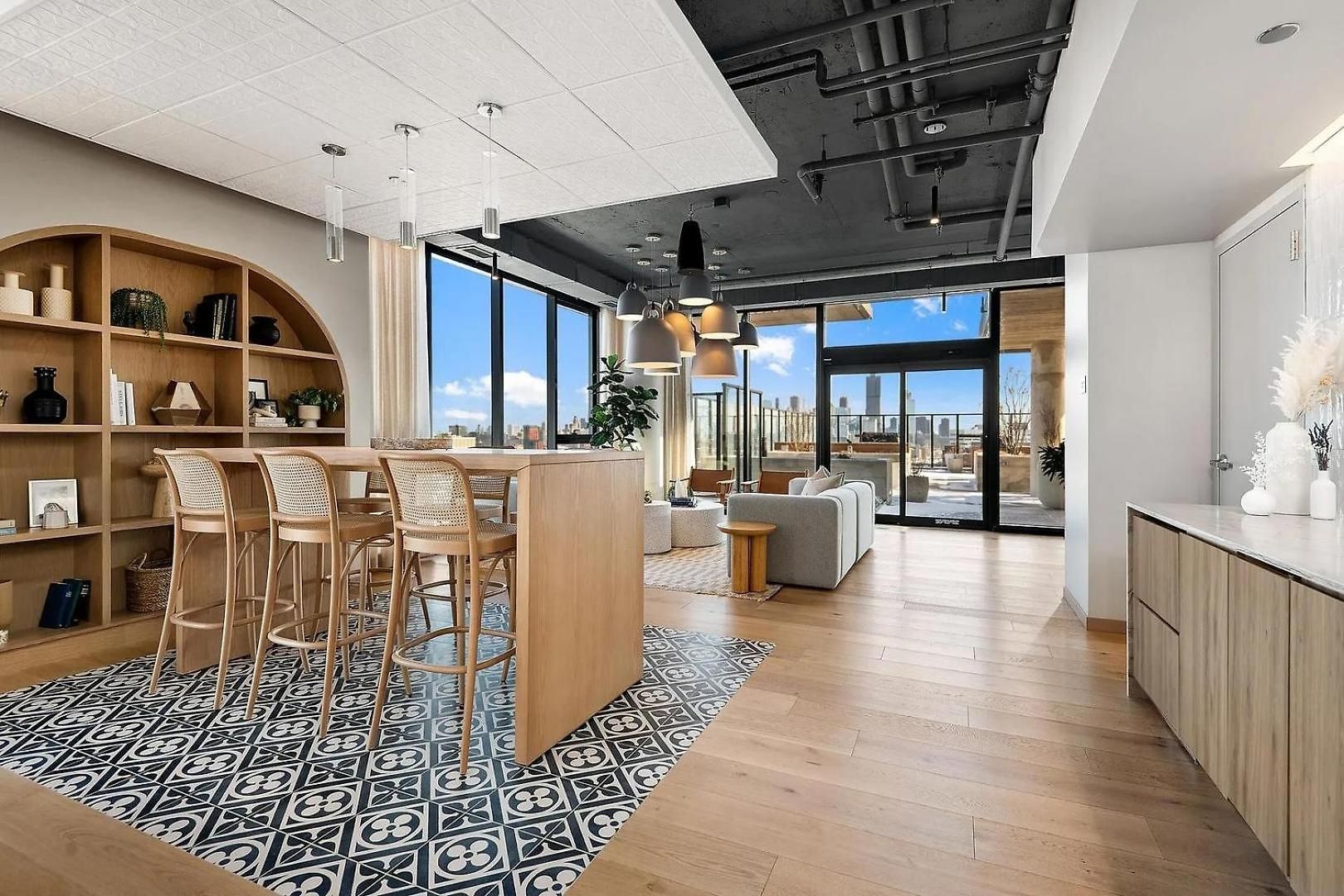 Landing Incredible 1bd Gym Pool Apartment