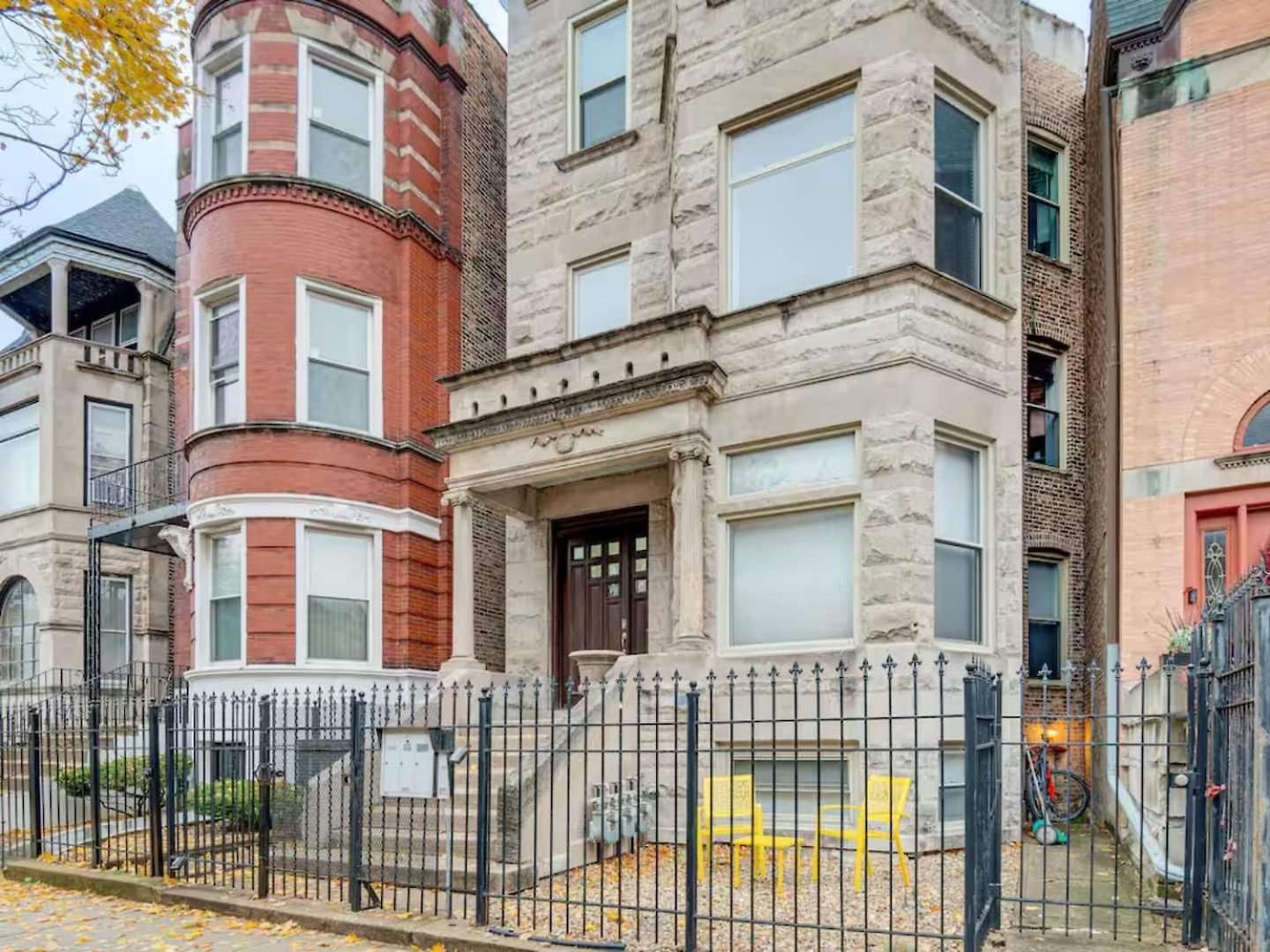 Spacious 3br Near Hyde Park Garage Pets Apartment
