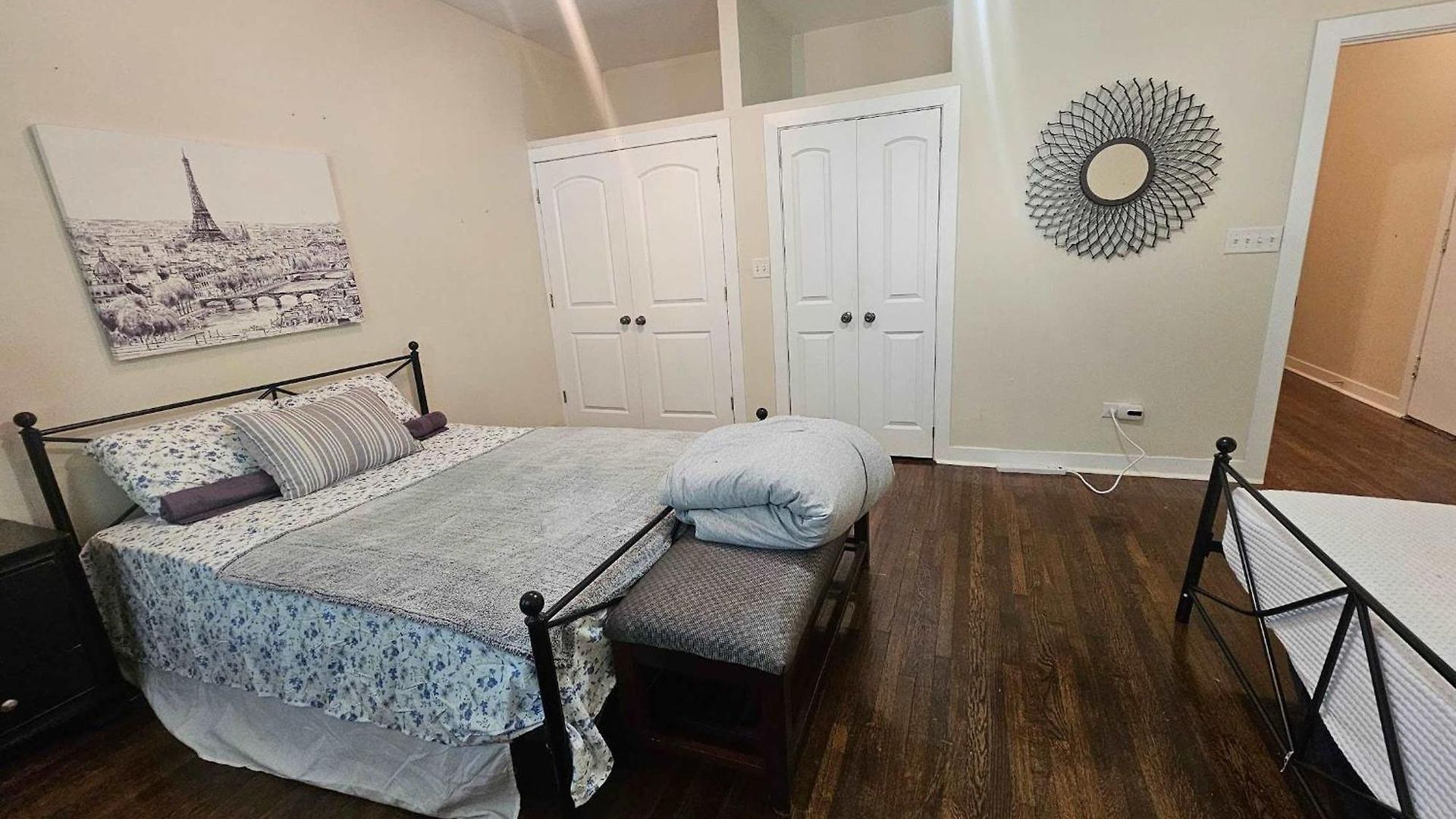 Apartment 2 Bedroom Unit In Uptown *