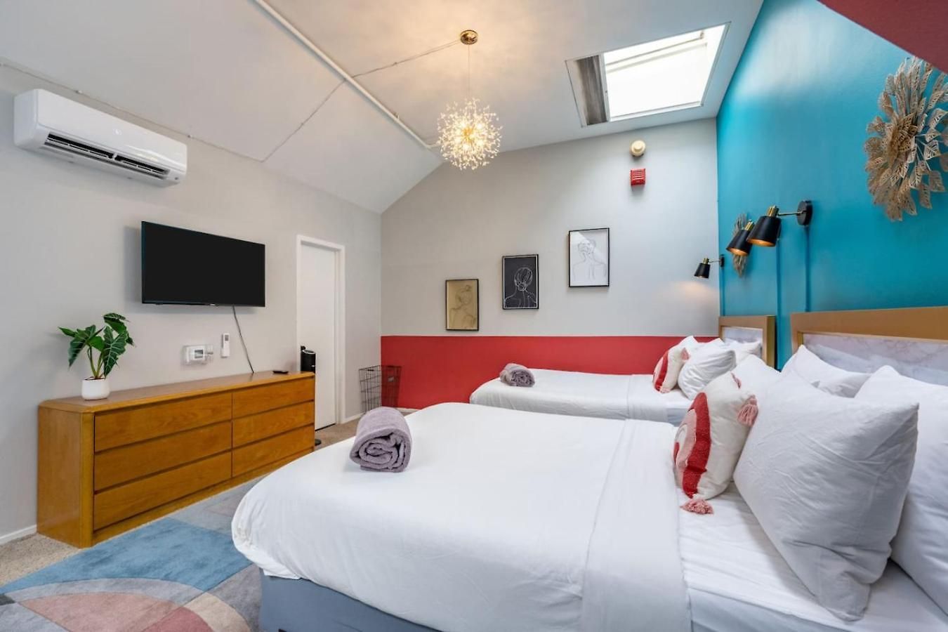 Spacious Downtown Penthouse Vintage, Gym & Balcony #3 Chicago