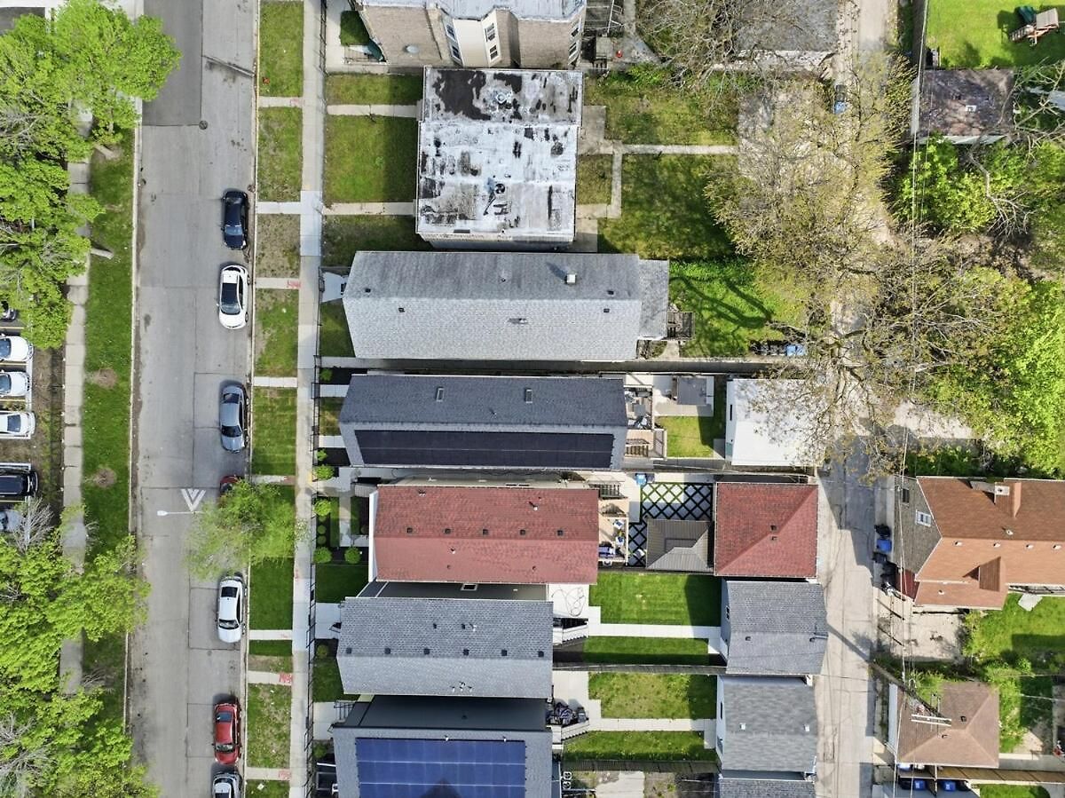 Apartment Black Gallery Solar 2br Woodlawn Chicago