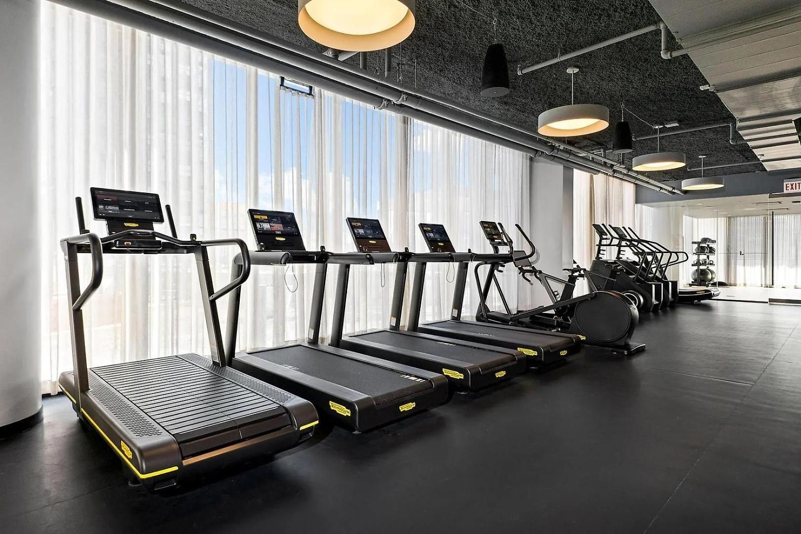 Apartment Landing Incredible 1bd Gym Pool *