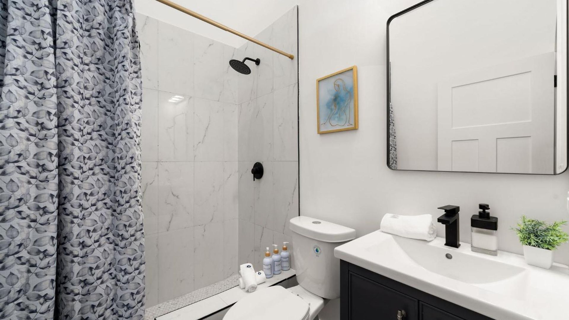 Apartment Vibrant West Town Perfect For Families *