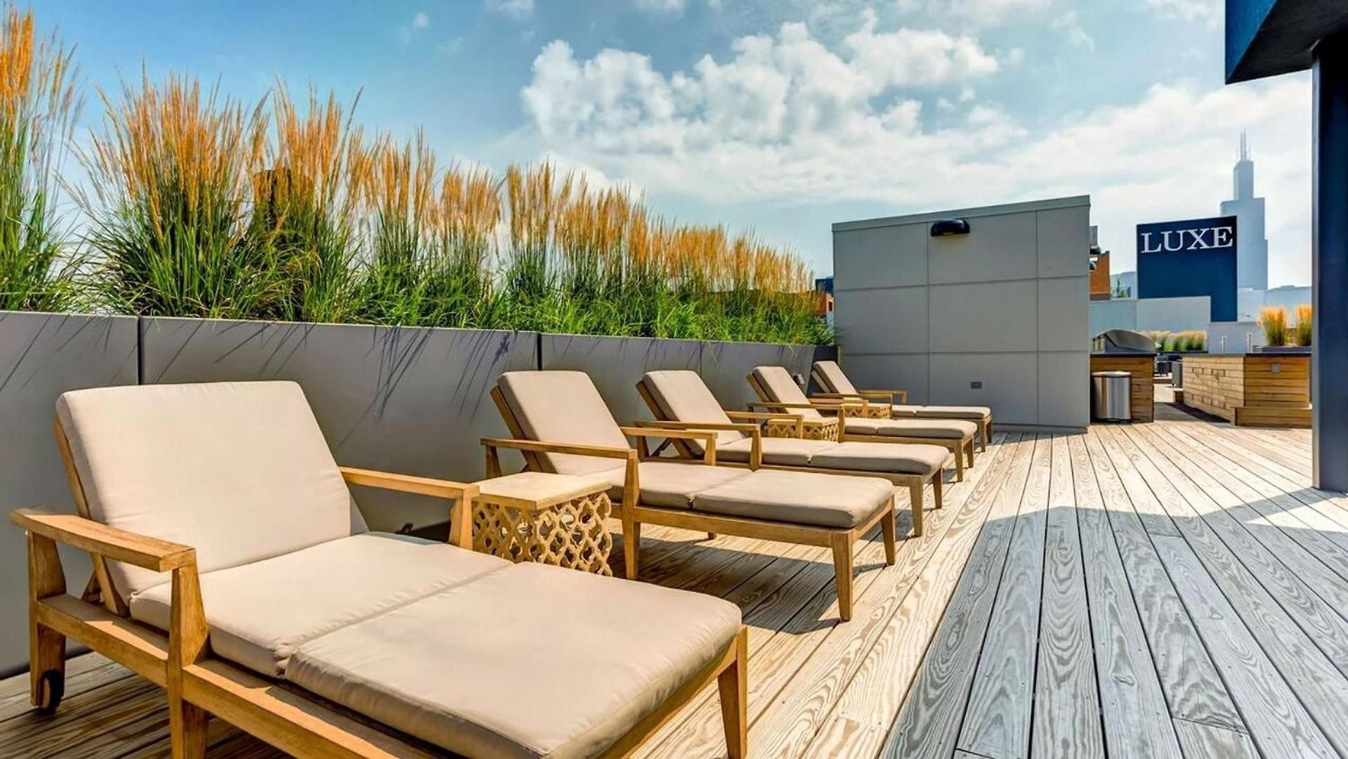 Apartment Landing Stylish 2bd Gym Rooftop Lounge Chicago