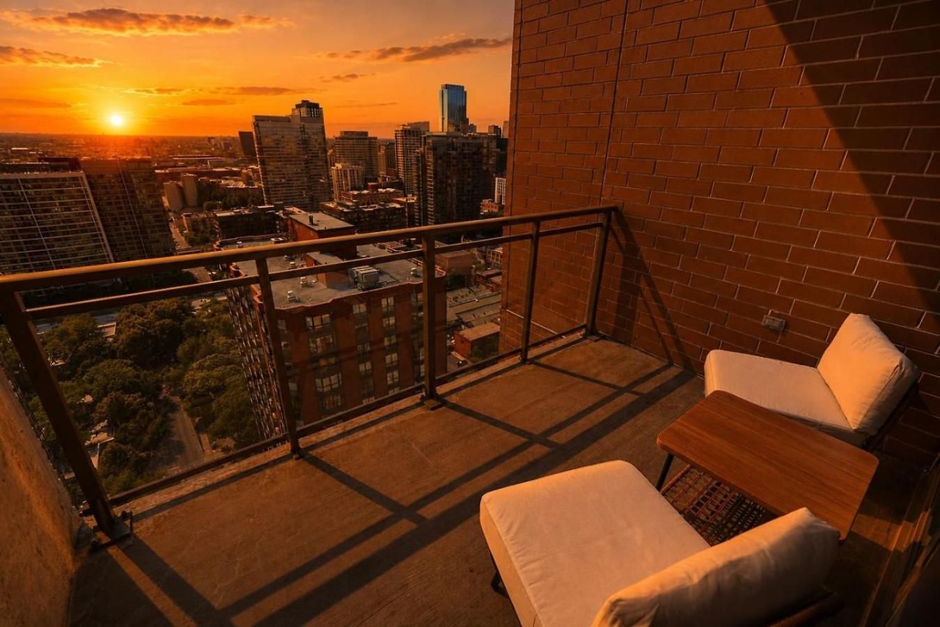 29th Floor 2br With Balcony And Gym