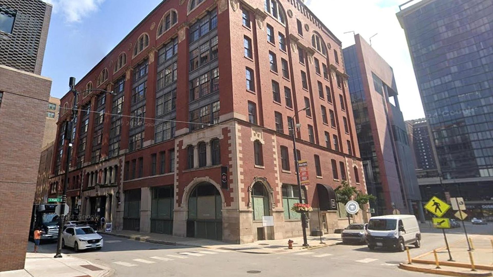 Spacious Downtown Penthouse Vintage, Gym & Balcony #3 Apartment