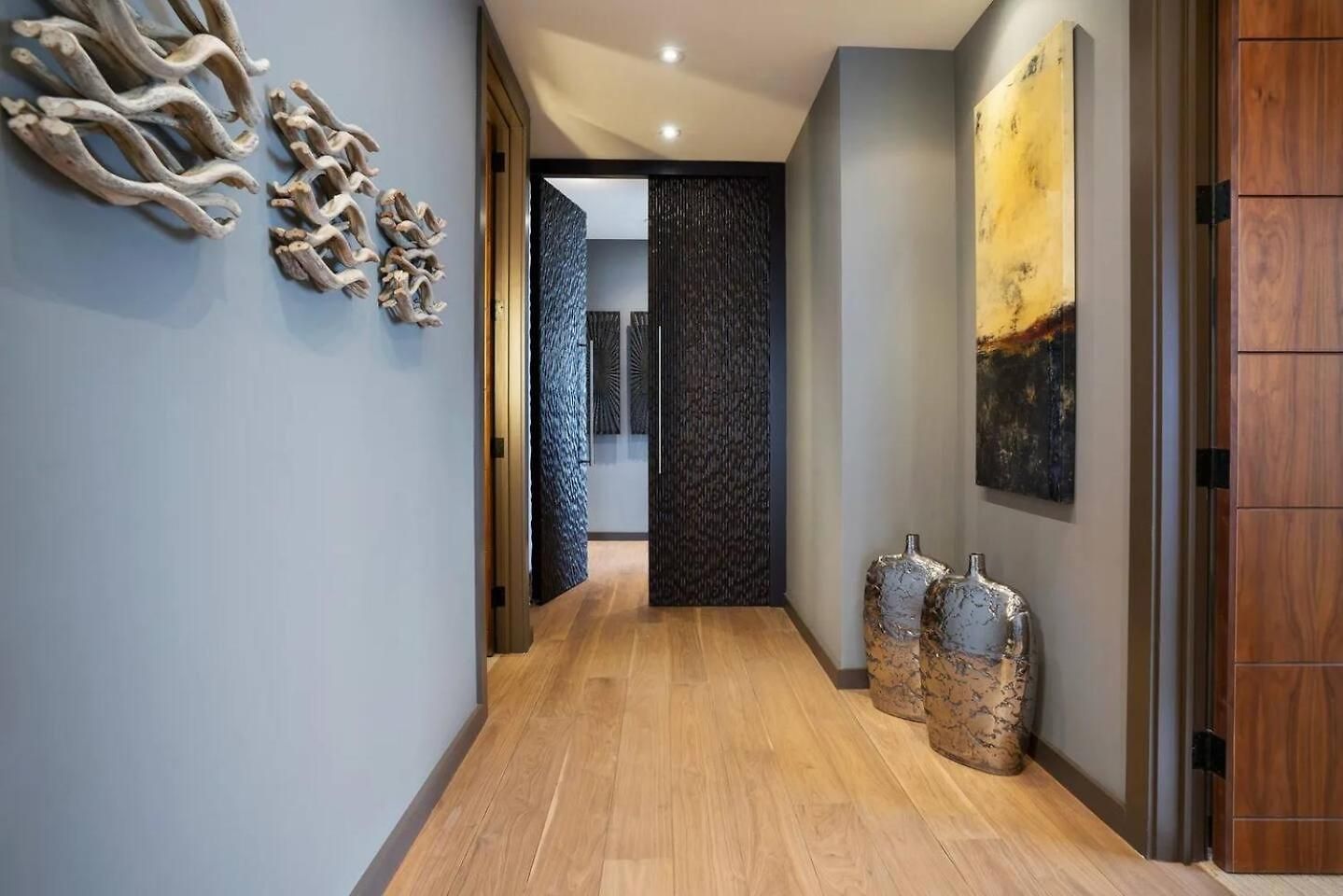 Expansive Views Of Michigan Apartment Chicago