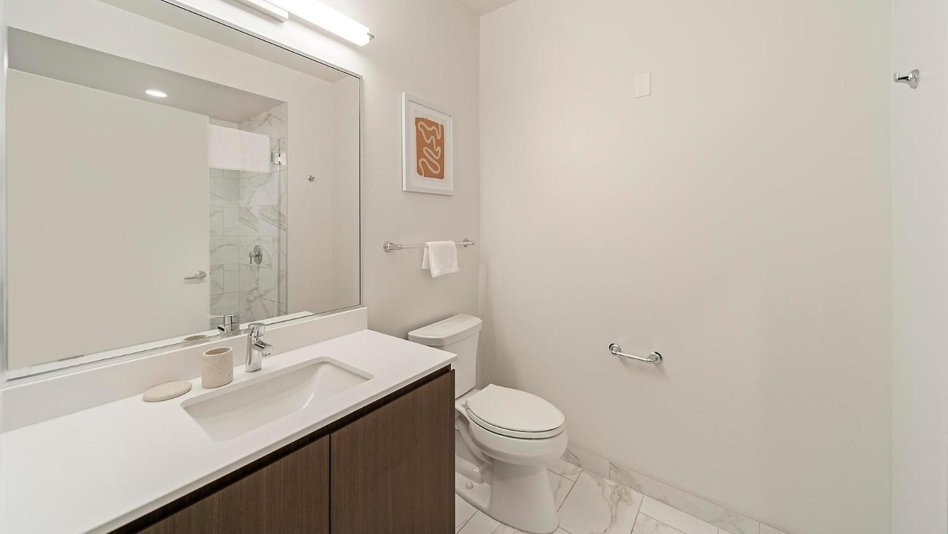 Landing Modern 2Bd Gym Pool Apartment Chicago