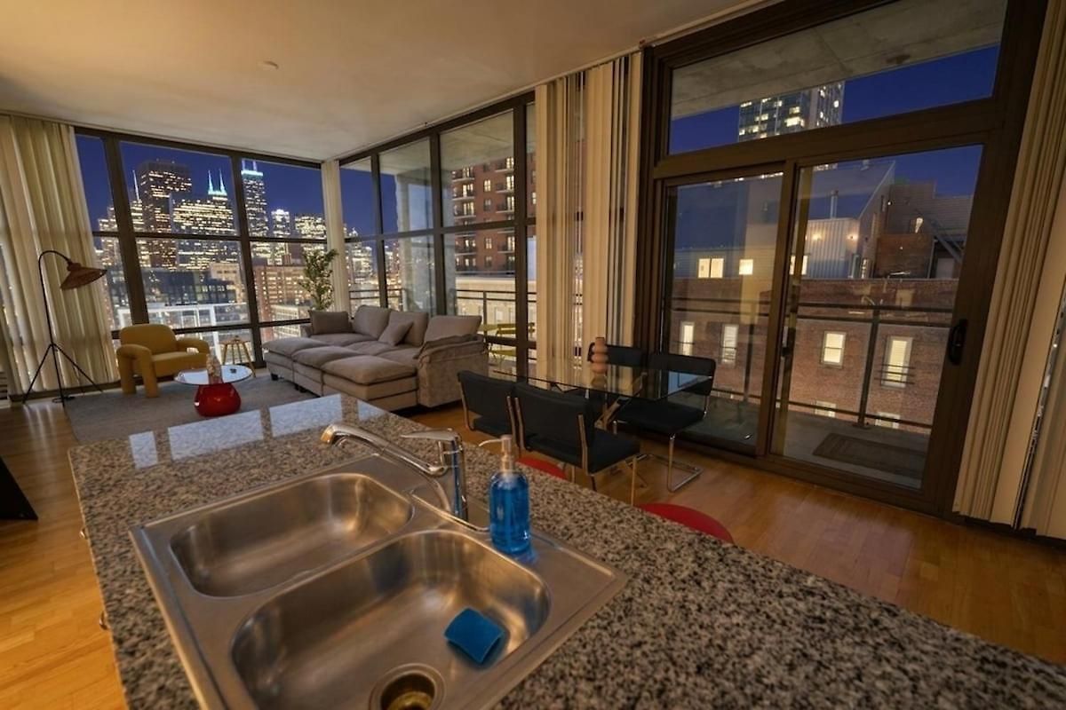 Prime 2br Skyline - 5 Min To Museum Campus Apartment