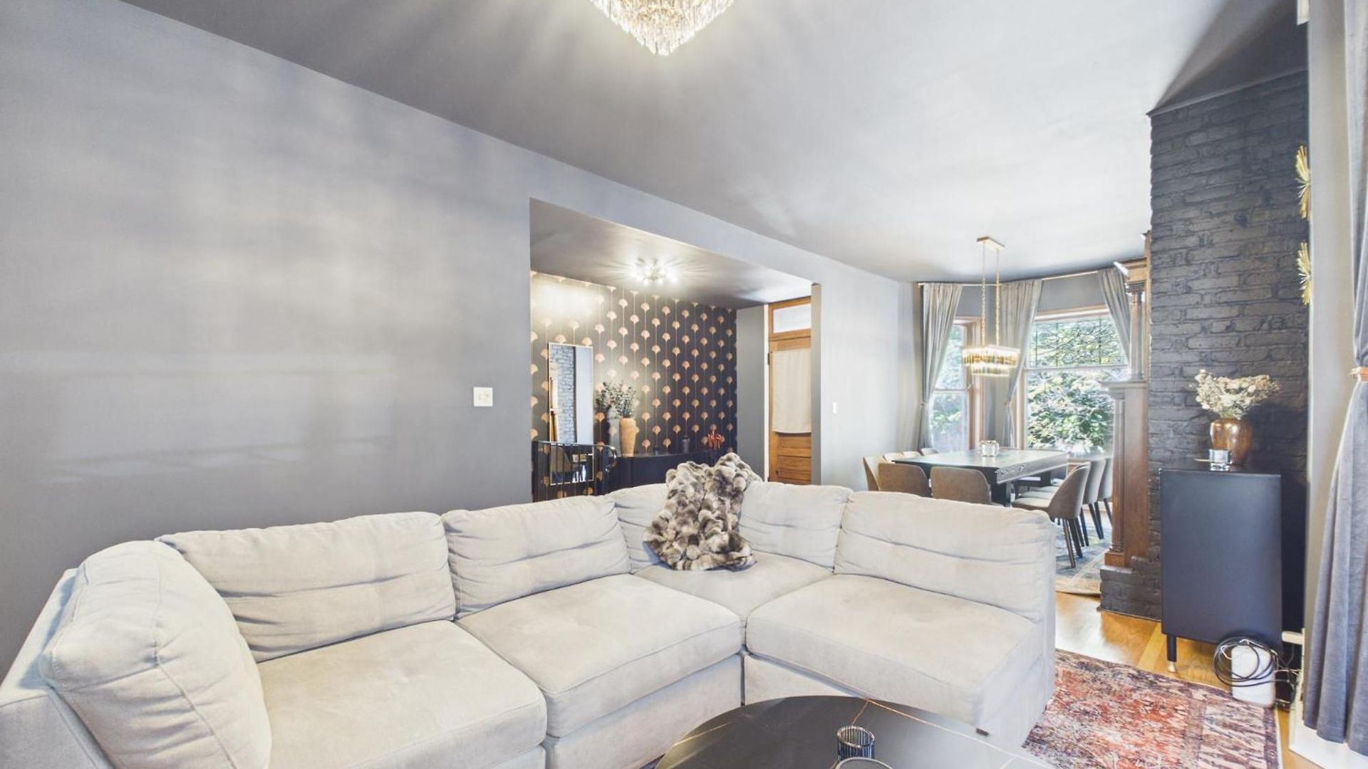 The Dakin Estate 4br Art Deco Speakeasy Duplex *