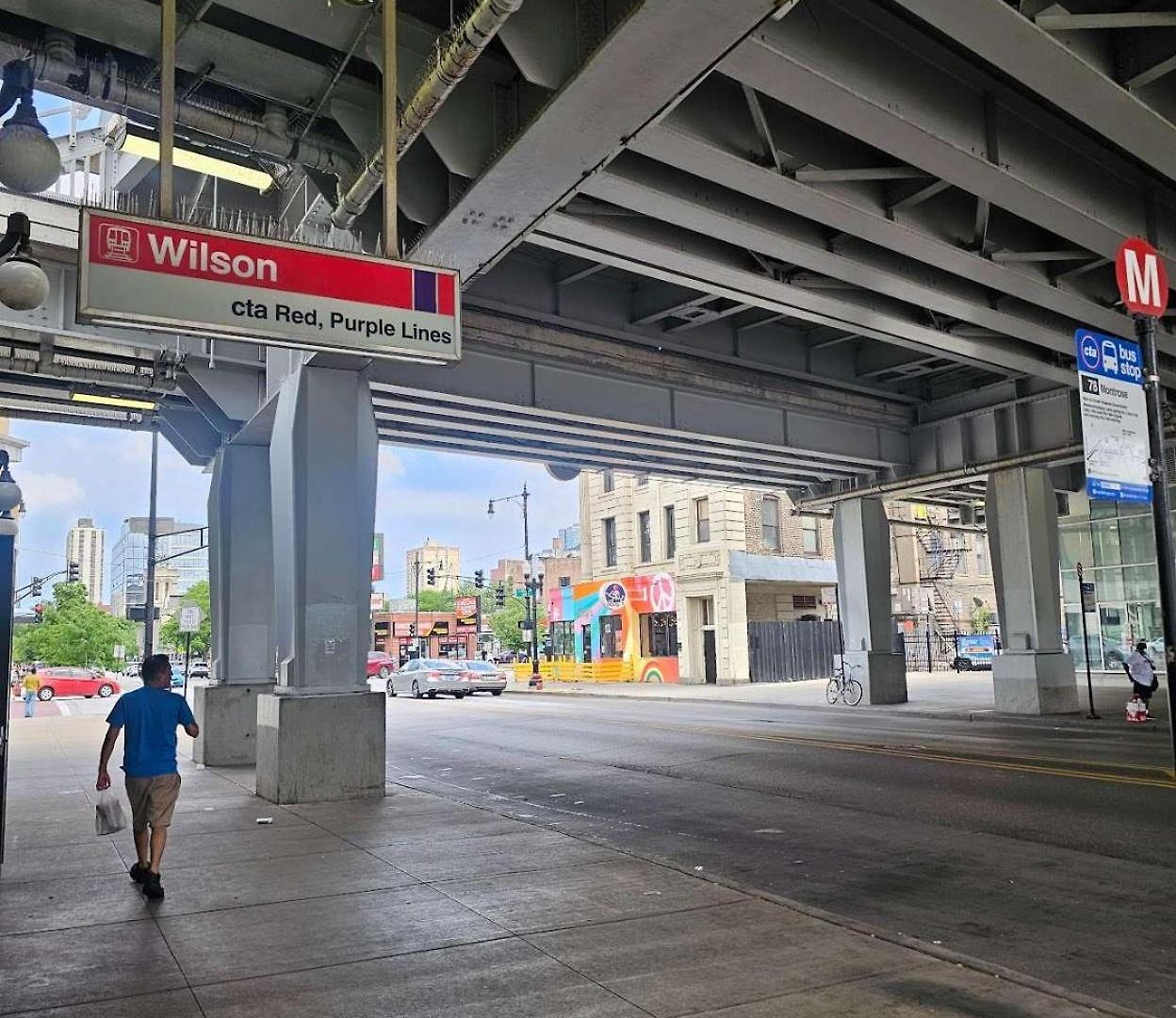 2 Bedroom Unit In Uptown Apartment
