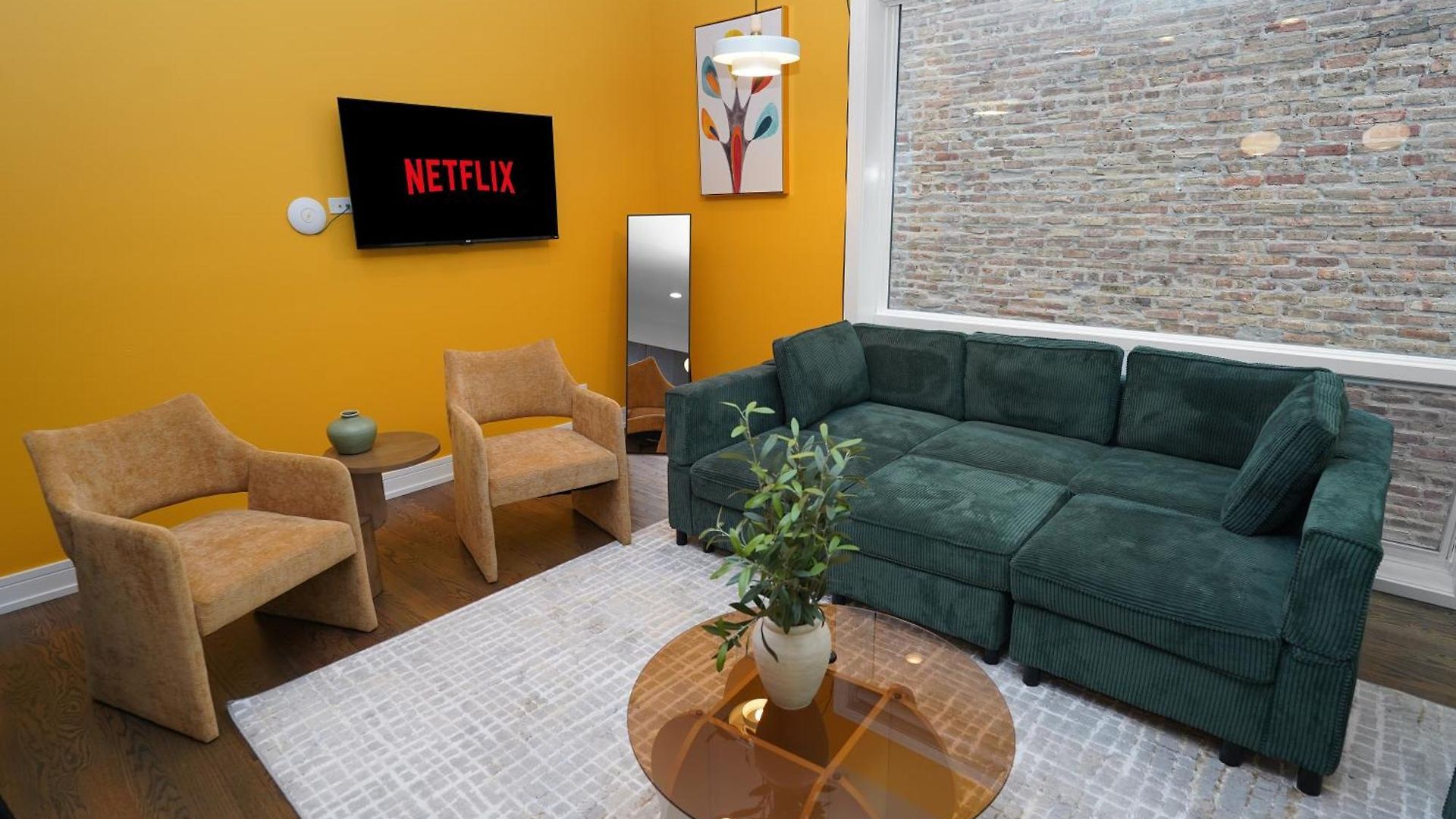 Spacious 4br West Loop Retreat With Optional Parking Apartment Chicago